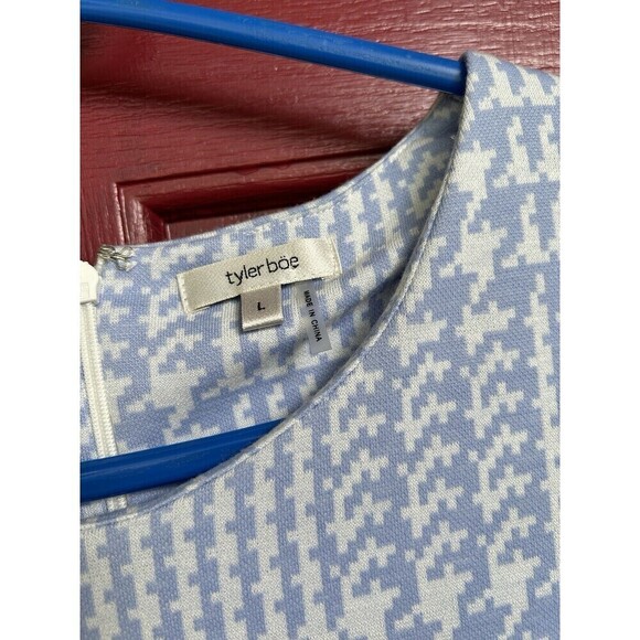 Tyler Boe Houndstooth Bluebell Flare Sleeve Mini Sweater Dress Size Large - Picture 7 of 9